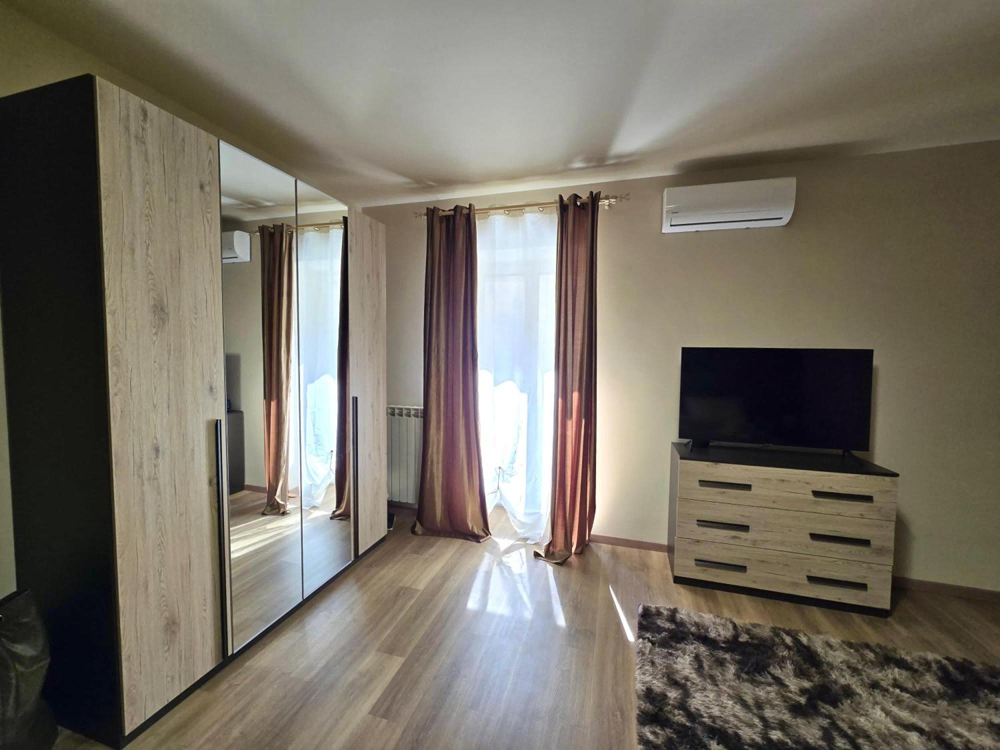Casa Vacanze Oikia - Room Girasole Napoli Ngoại thất bức ảnh